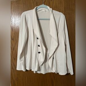 Maurice’s cardigan size large